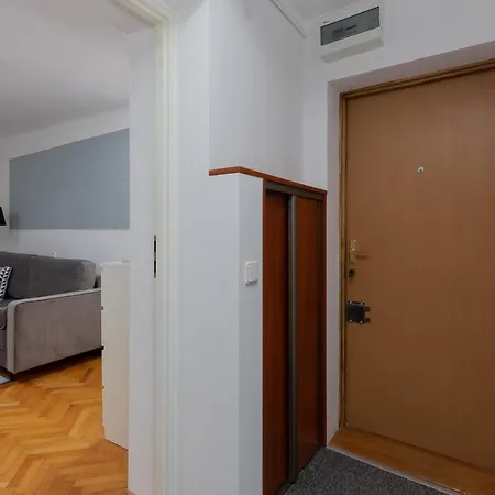 Stars Apartaments City Center By Noclegi Renters Warsaw Exterior photo
